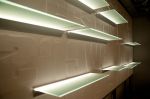 Szklane półki podświetlane LED